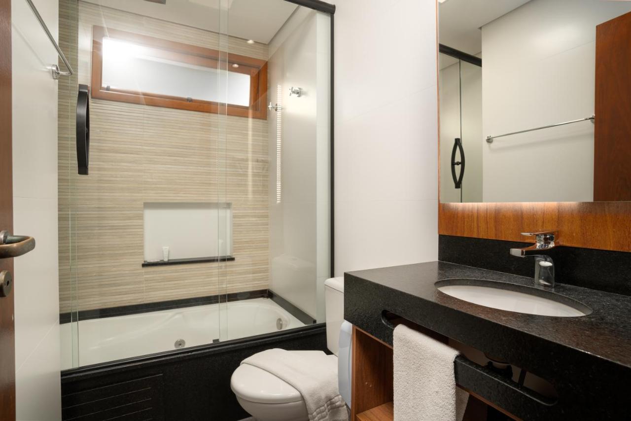 Aparthotel Bossa Jurere 3*